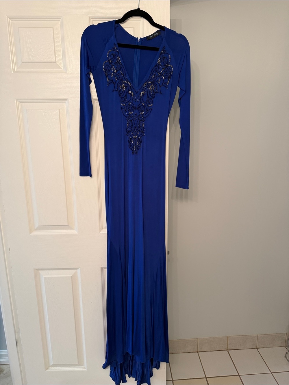 Marciano Royal Blue Beaded V‑Neck Long Sleeve Maxi Dress